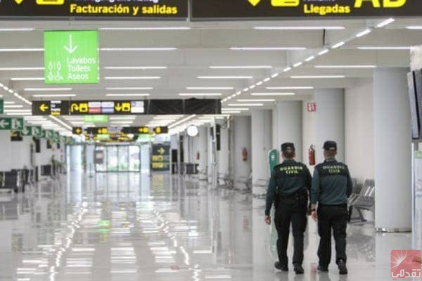 Espagne – Palma de Majorque : un avion atterrit en urgence pour un problème médical, une vingtaine de passagers prennent la fuite