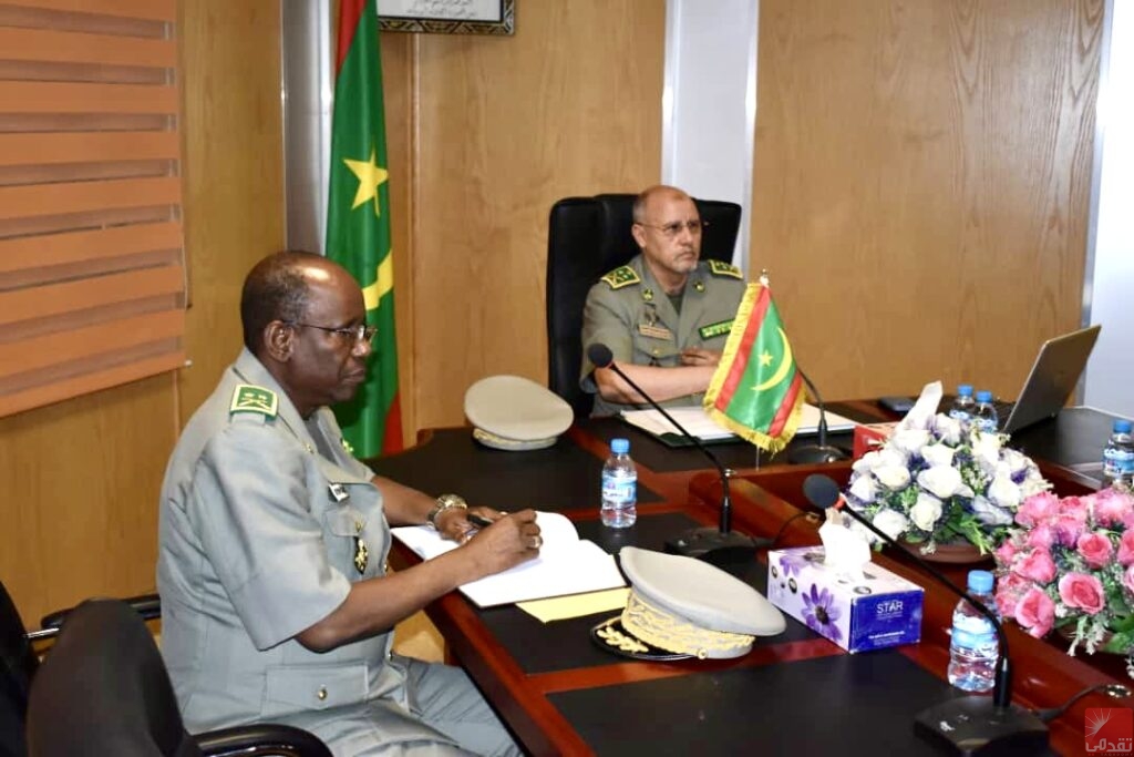 Les chefs des armées des pays du Sahel discutent du transfert du QG du commandement des opérations du Mali