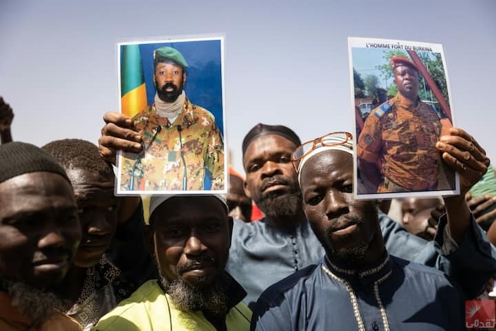 Le Mali s’engage à renforcer son partenariat militaire avec le Burkina Faso