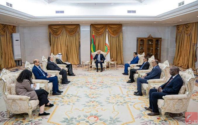 Ghazouani rencontre le président du Groupe de la Banque Islamique de Développement