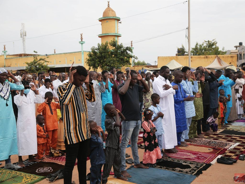 Burkina Faso : Des dizaines de morts dans une « attaque » contre une mosquée