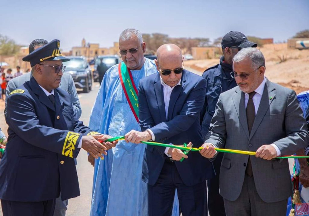 Ghazouani inaugure la route de Nabaghiya