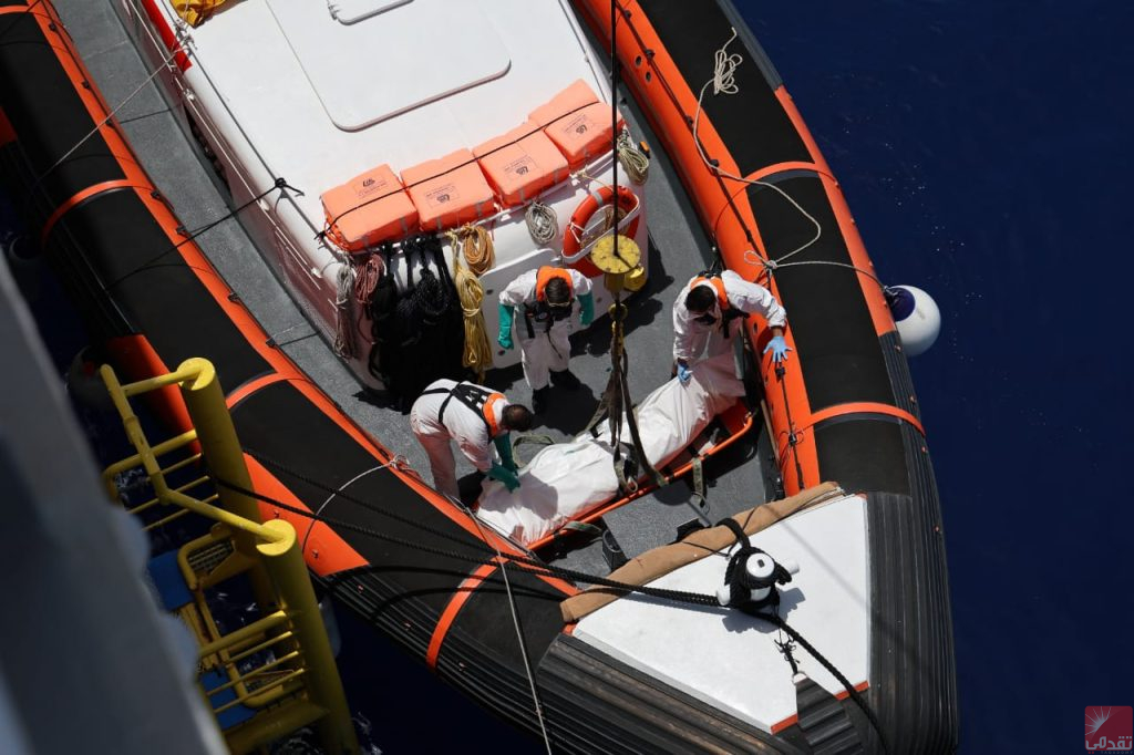 Les corps de 11 migrants retrouvés en mer