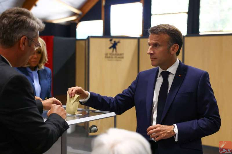 Macron dissout le Parlement et appelle à des élections anticipées