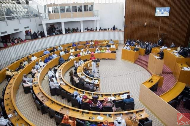 Sénégal : Après une longue séance de débat, le Parlement refuse d’amender la constitution