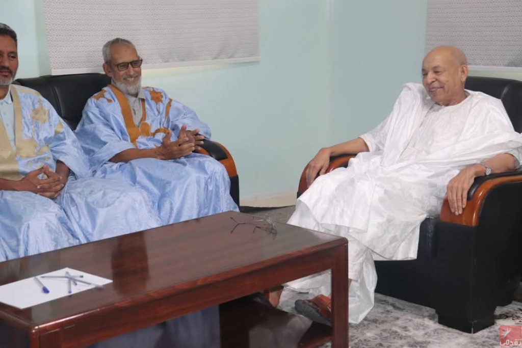 Moussa Fall visite Tawassoul pour discuter des arrangements du dialogue national