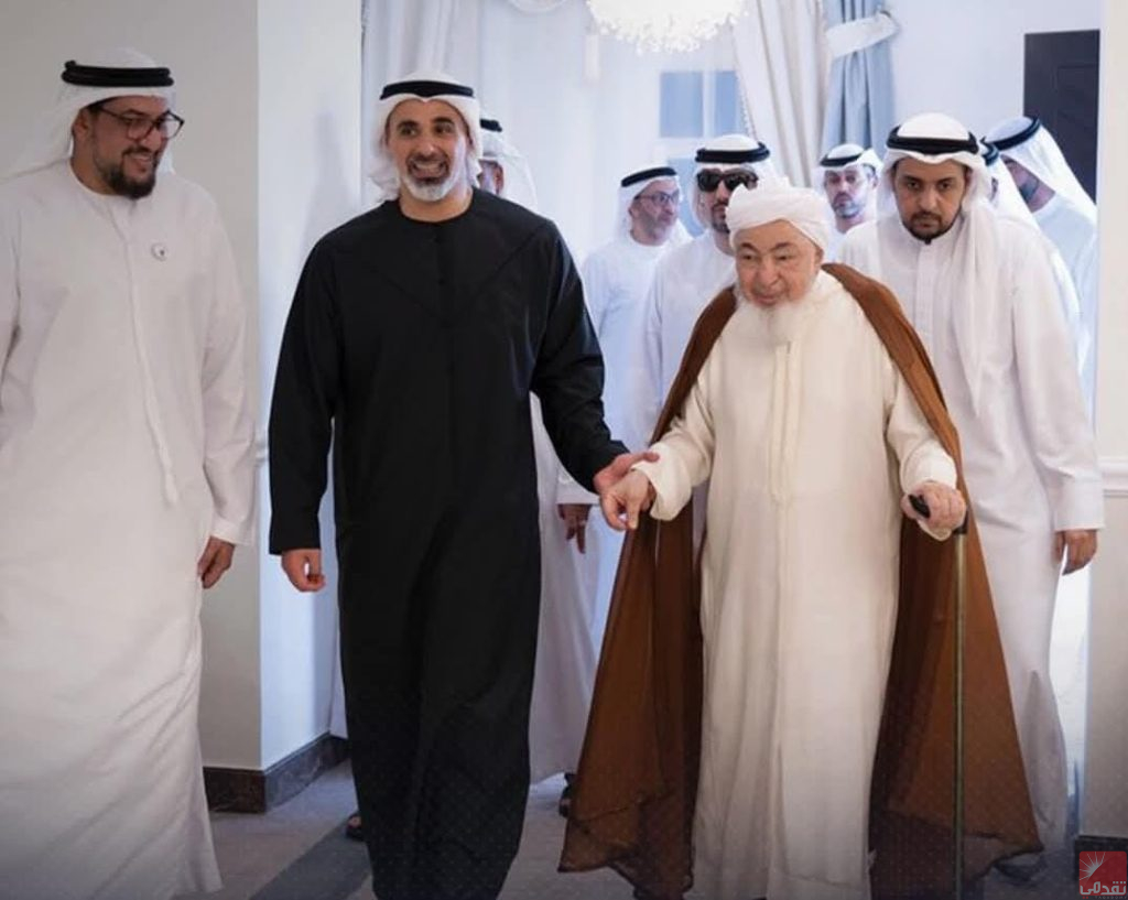 Le prince héritier d’Abou Dhabi rend visite à Ben Beya chez lui