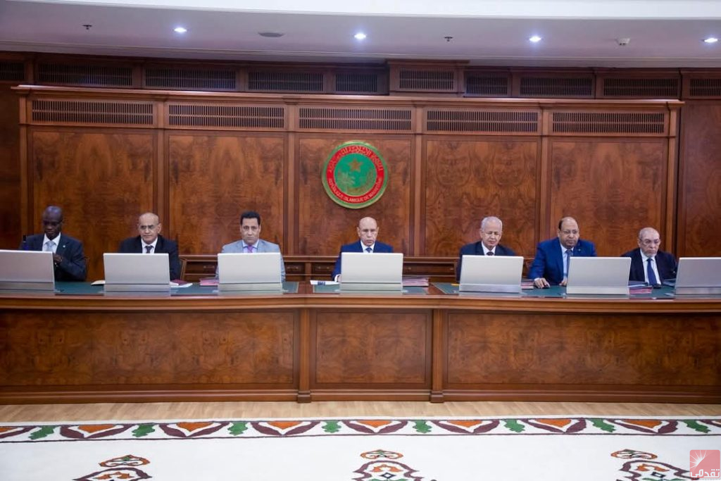 Destitution d’un conseiller au ministère des Affaires étrangères et nomination de conseillers au ministère délégué auprès du ministère de l’Intérieur
