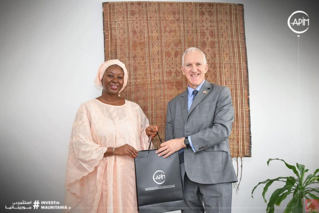 Avant la visite d’une mission économique, « LAM » échange avec l’ambassadeur britannique sur les perspectives de renforcement de la coopération en matière d’investissement