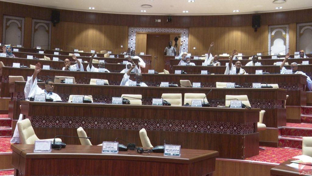 La Mauritanie adopte un projet de loi visant à encadrer l’activité industrielle